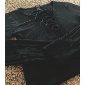 Tie up V long sleeve